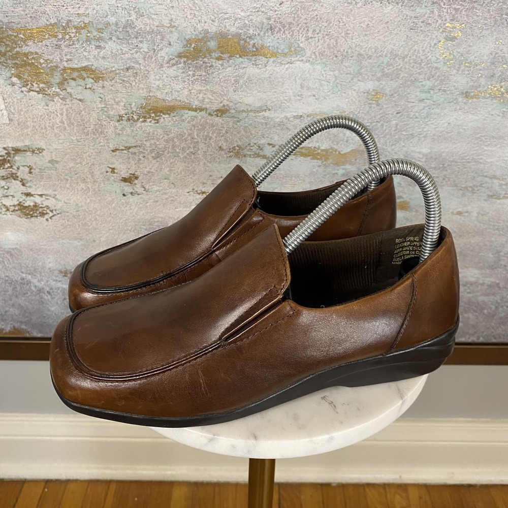 Earth Shoe Rock Spring Shoes Womens Size 7.5 Brown Leather Slip On Flats Comfort